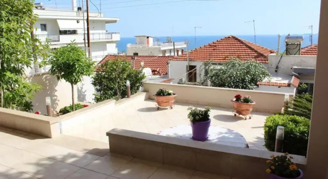 Апартаменты Lovely studio with beautiful garden