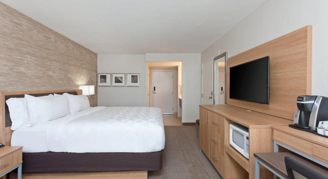 Двухместный номер Standard с балконом Holiday Inn Palmdale-Lancaster by IHG