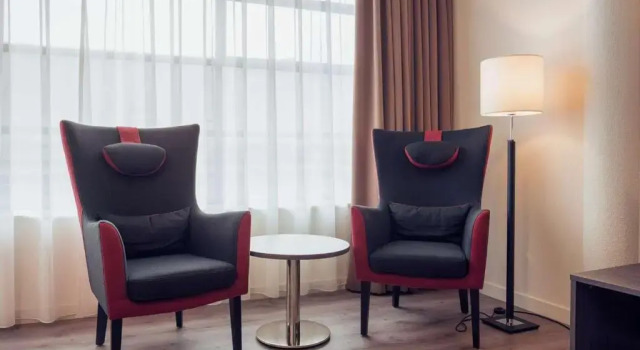 Трёхместный номер Comfort PLAZA Premium Den Haag City Center