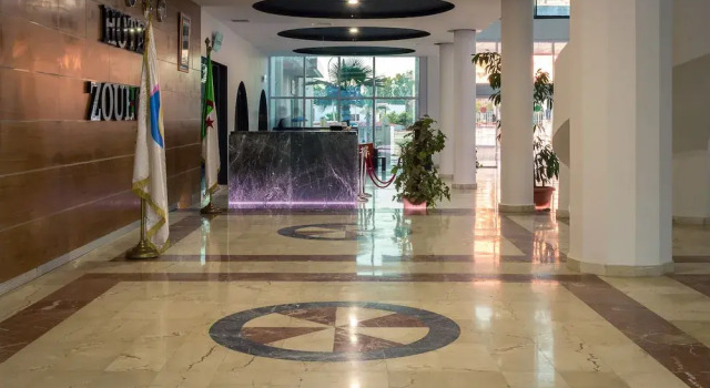 Complexe Touristique BouZour, Book Hotel Hoteller i Mostaganem Province med parkering, Parkering