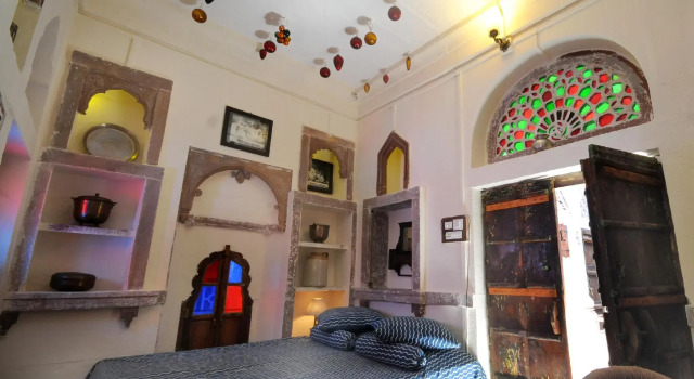 Полулюкс c 1 комнатой The Juna Mahal