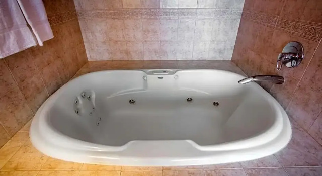 Двухместный люкс Clarion Hotel & Conference Center Toms River