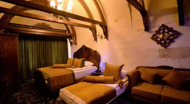 Семейный люкс La Perla Cave Hotel