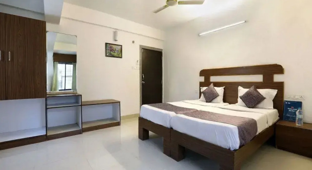 Hotel IRIS