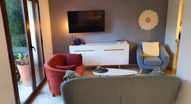 Beautiful apartment in Moraira, pools