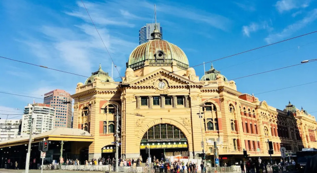 OMI Homes on Collins, Забронировать Отель Мельбурн Melbourne Region, рядом с Верховный суд Виктории