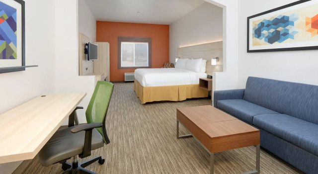 Двухместный люкс Holiday Inn Express Hotel & Suites Burleson/Ft. Worth by IHG