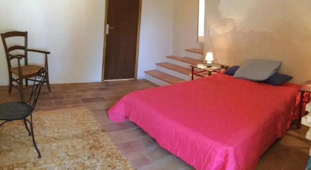 Ferme provençale traditionnelle avec piscine privée, dans un site naturel exceptionnel en campagne de Maussane les Alpilles, 8 personnes, LS1-314 MARCA