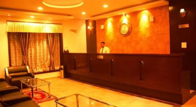 Grand Metro Hotel, Забронировать Отель Бхивади штат Харьяна