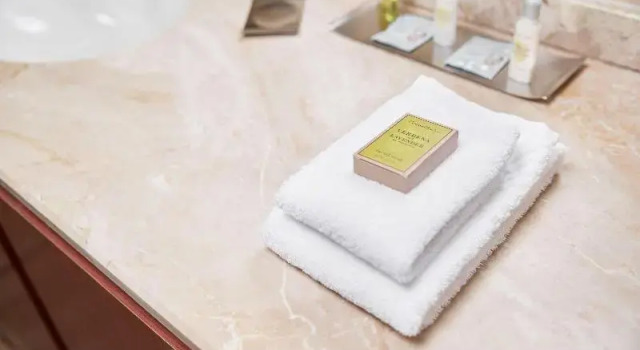 Люкс с красивым видом из окна DoubleTree Suites by Hilton Hotel Cincinnati - Blue Ash