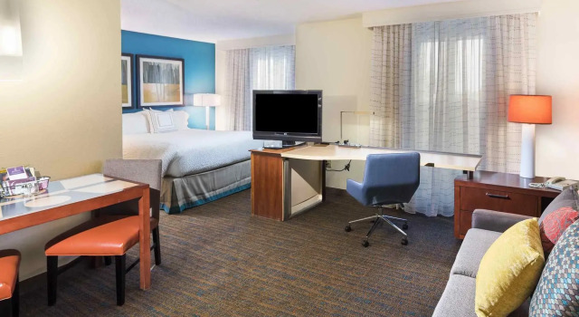 Residence Inn Huntsville, Varaa Hotelli Huntsville Alabama