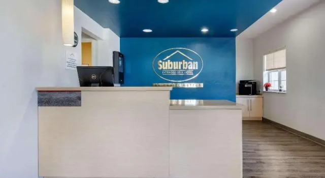 Люкс Suburban Studios Birmingham Homewood I-65