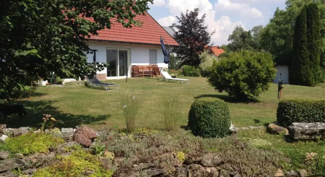 Коттедж с 4 комнатами Ferienhaus Ringelwiese