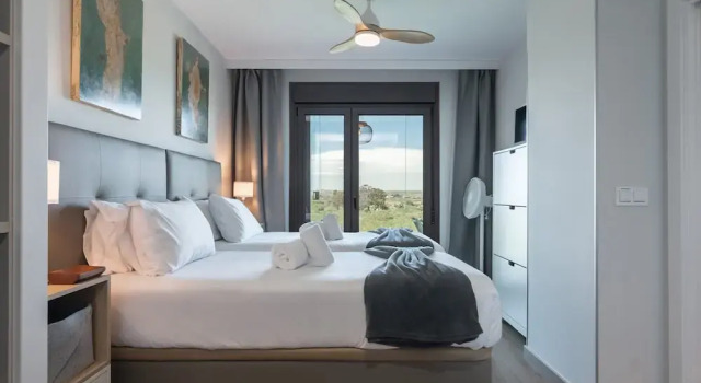 Apartment With Resort Amenities, Забронировать Апартаменты/квартира Отели Айямонте с парковкой, Парковка