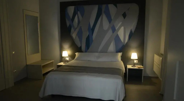 Dioniso'S Apartaments, Buchen Sie Hotel Neapel Kampanien