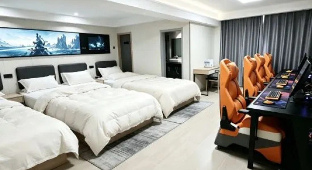 Люкс Huai'an Infinite Blue Cinema E-Sports Hotel (Huaihai North Road Huayang City)