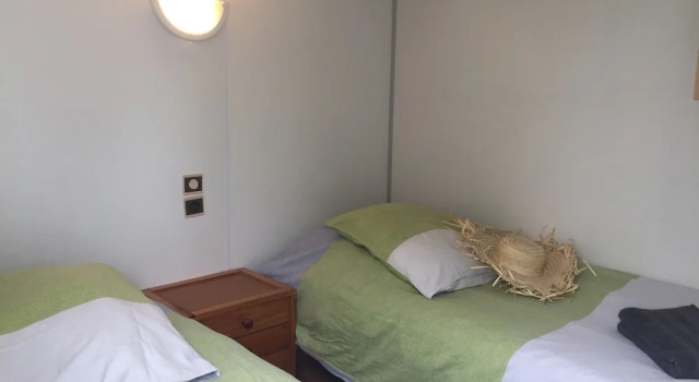 Camping des Platanes, Reservar Parque de campismo Charny Yonne