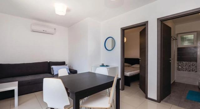 Awesome Home in Mandre With Wifi and 1 Bedrooms