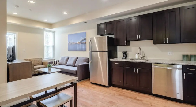 Апартаменты с 2 комнатами Modern 2 BED Bath Near Center City&university City