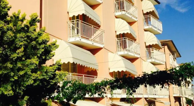 Residence Regni, Rezervovat Hotel Hotely v Romagna s parkováním, Parkování