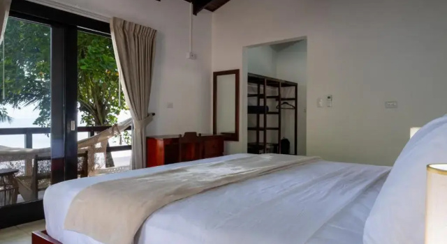 Номер Deluxe Fuego del Sol Beachfront Hotel
