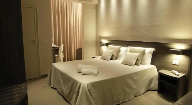 Hotel Crystal