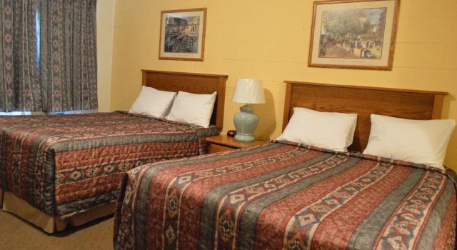 Western Traveller Motel, Réserver Motel Hôtels à Colombie-Britannique avec parking, Parking