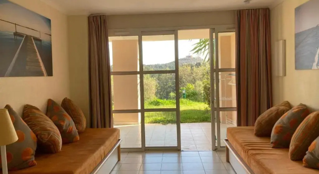 Appartement Saint-Raphaël, 3 pièces, 6 personnes - FR-1-504-614