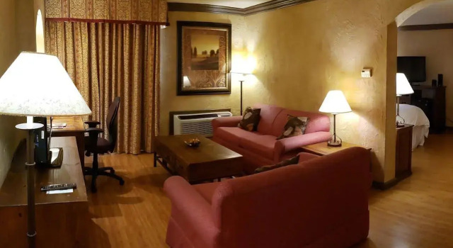 Radisson Hotel Baton Rouge, Reserva ahora Hotel Baton Rouge Luisiana