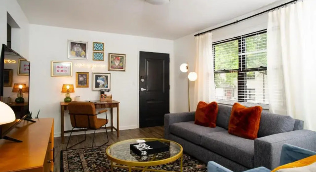 Апартаменты c 1 комнатой Abode Nashville - Marathon Village Near Downtown