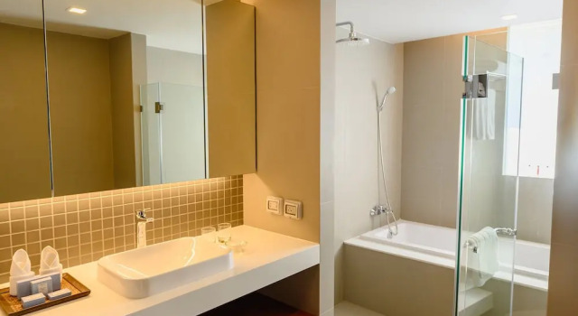 Номер Deluxe c 1 комнатой с балконом Oakwood Residence Sukhumvit Thonglor Bangkok