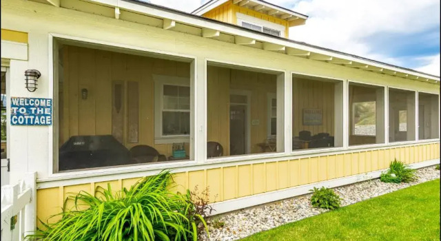 Sandy Feet Retreat, Rezervasyon Tatil Evi Osoyoos Okanagan-Similkameen