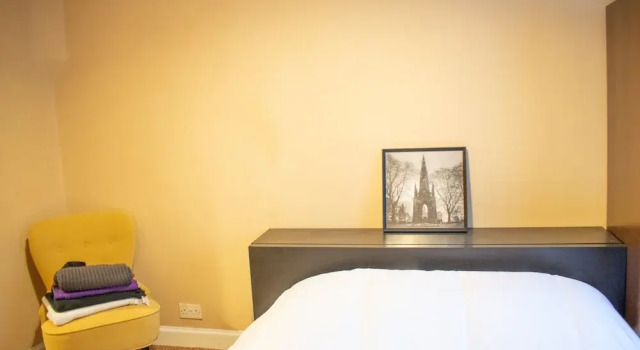 1 Bedroom Flat by Leith Walk, Prenota Appartamento Hotel a Midlothian con parcheggio, Parcheggio