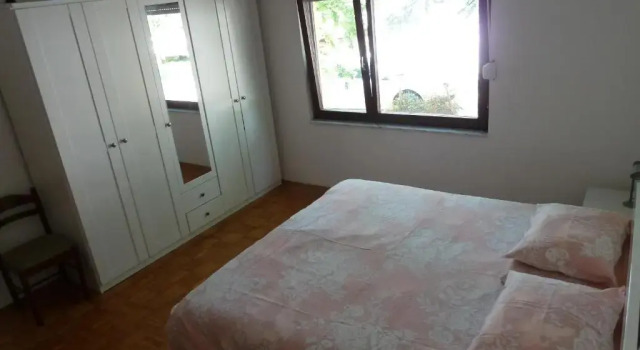 Апартаменты с 2 комнатами с красивым видом из окна Apartment Mrkić