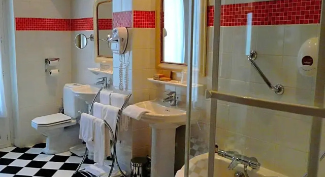 Номер Luxury Hôtel de lAbeille