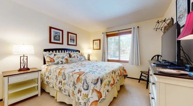 Wildflower, Book Hotel Mammoth Lakes Mammoth