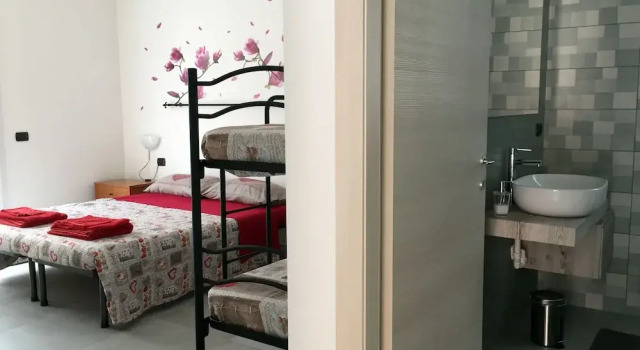 B&B Honey Rooms, Book Bed and Breakfast Saronno 