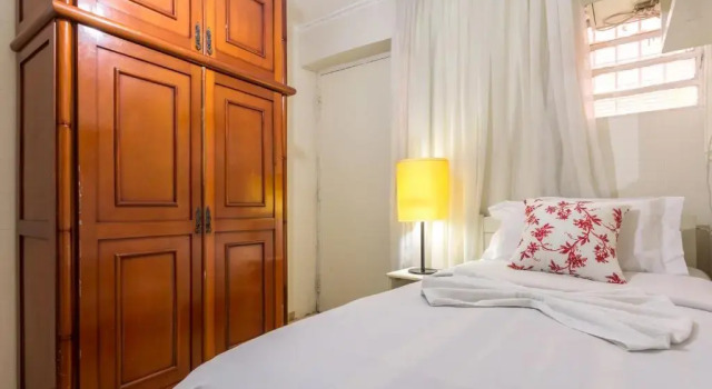 Номер Standard Pousada e Hostel São Paulo Econômica - Bairro Pinheiros, próximo Hospital das Clínicas e Incor, Oscar Freire, Av Paulista, Allianz, Vila Madalena e fácil acesso ao Ibirapuera e Morumbi