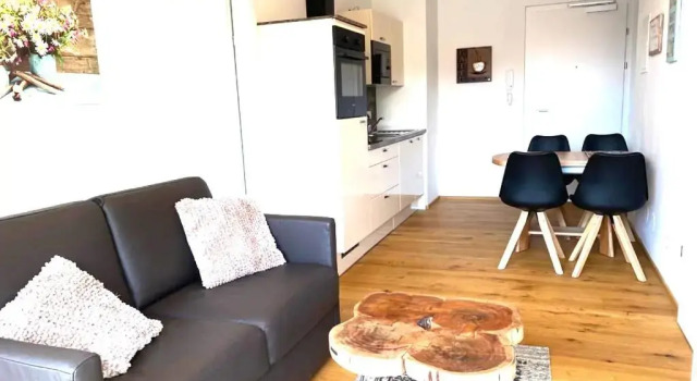 Апартаменты Modern apartment near city center - balcony