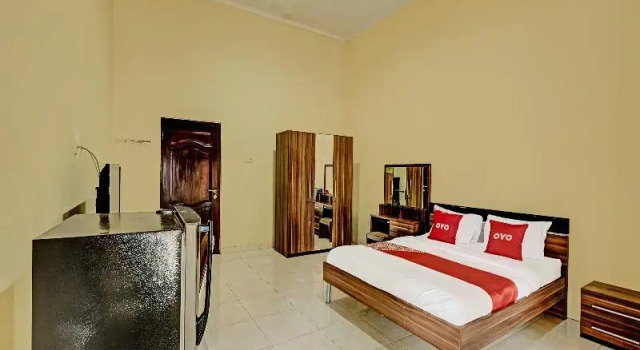 Люкс Oyo 91522 Candi Gebang Guesthouse