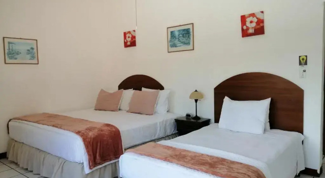 Двухместный номер Standard Novohostal B&B