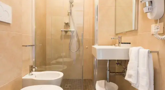 Одноместный номер Comfort с балконом Hotel Helvetia
