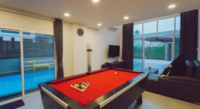 The Loft 51 Hua Hin Pool Villa, Забронировать Вилла Хуахин провинция Прачуапкхирикхан, рядом с Baan Sillapin Artists' Village