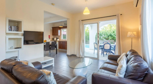 Sun Beach Villa Tria Large Private Pool Walk to Beach A C Wifi Car Not Required - 2282