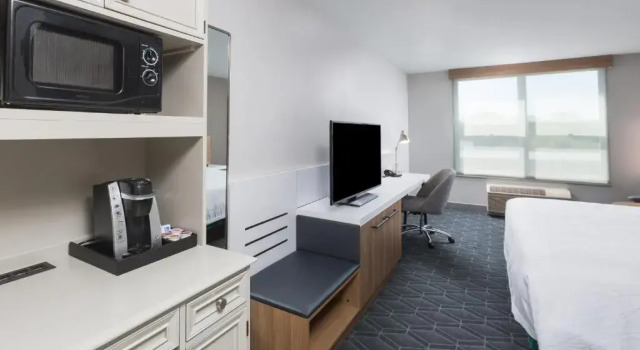 Номер Standard Hilton Garden Inn Oakland/San Leandro