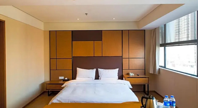 Номер Standard JI Hotel Shanghai Jiangqiao Wanda Plaza