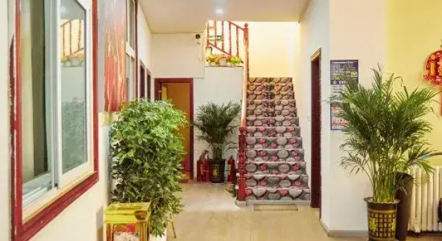 Shangri-La niansa Homestay, Buchen Sie Hotel Hotels in Yunnan mit Parkplatz, Parkplätze