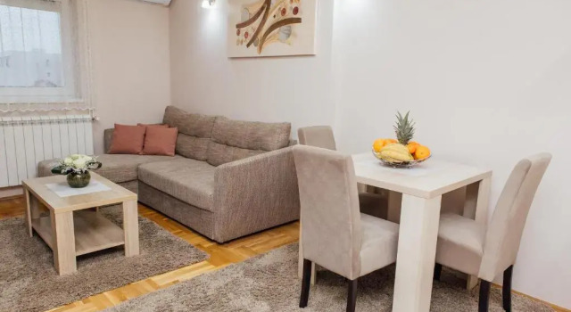 Апартаменты Apartman Happy day Valjevo