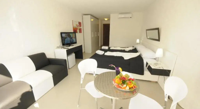 Четырёхместный люкс Standard Punta del Este Arenas Hotel