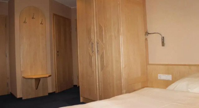 Camera Standard Hotel Reiff